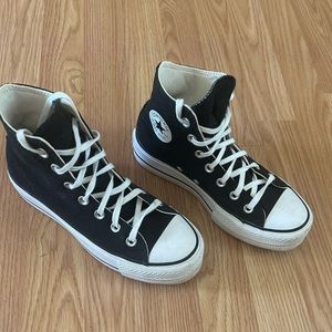 Platform Converse Chucks